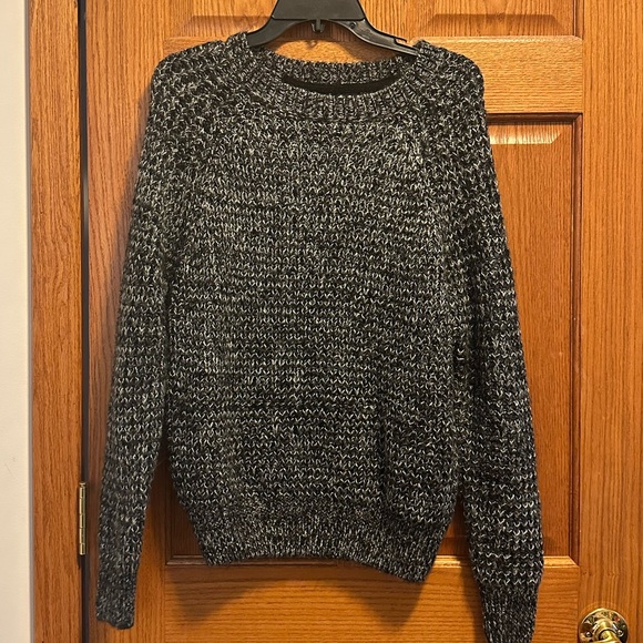 Forever 21 Sweaters - Forever 21 Sweater